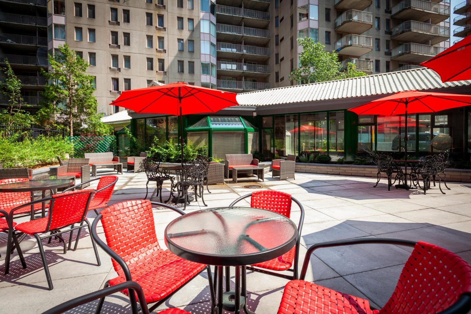 Le Nouvel Hotel Montréal Esterno foto